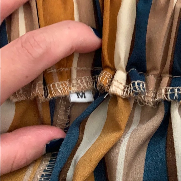 Multi colored shorts - Picture 2 of 2